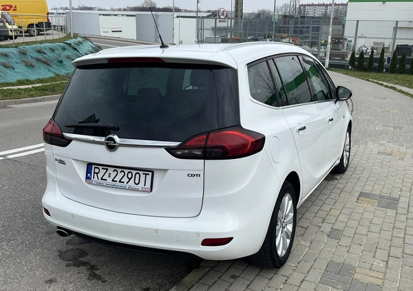 Opel Zafira cena 29900 przebieg: 318000, rok produkcji 2013 z Rzeszów małe 37
